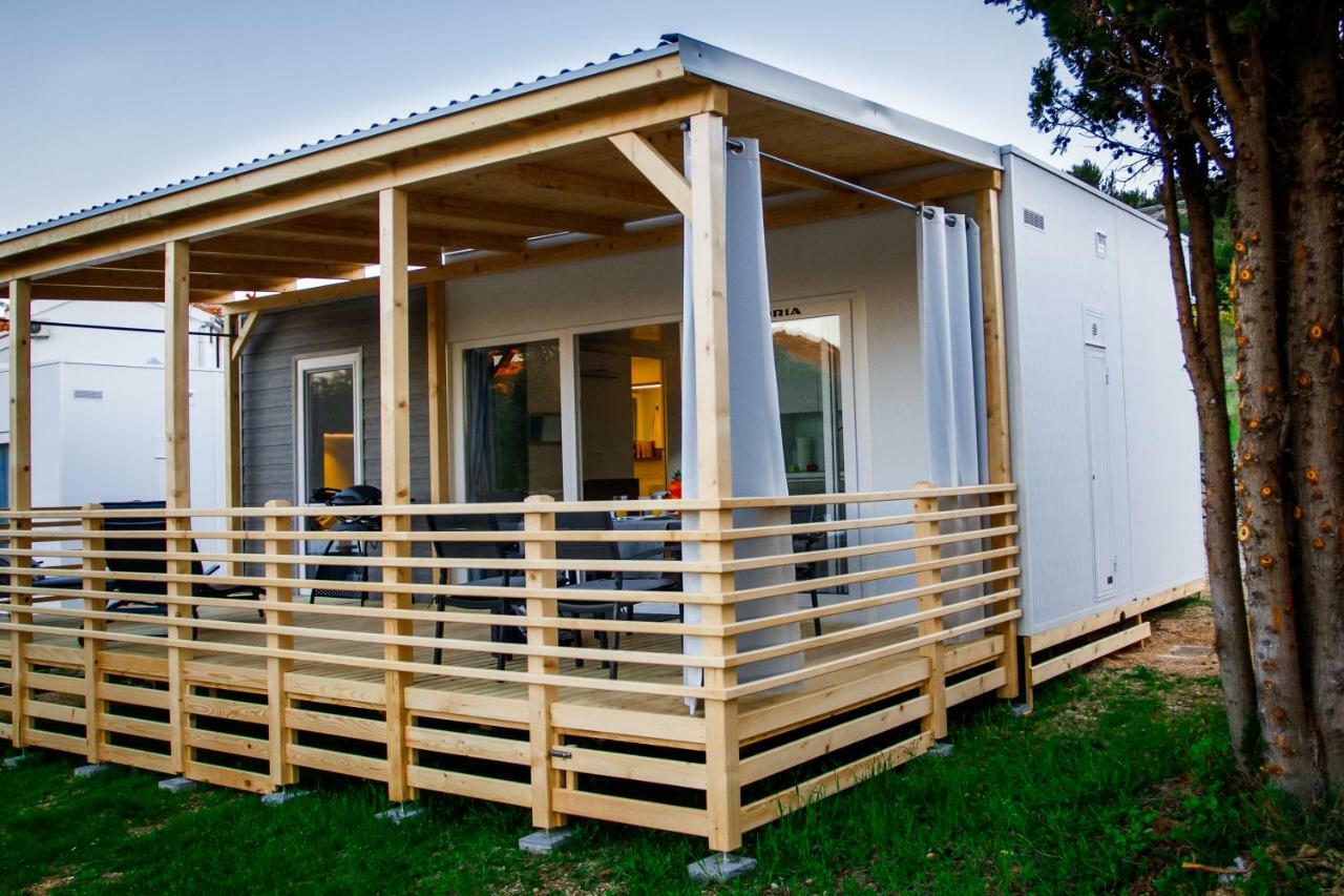 Adrijela Mobile Home Jezera Luaran gambar